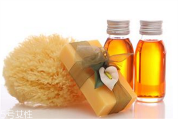 精油能去黑眼圈吗,去黑眼圈的精油