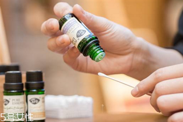 玫瑰精油保质期一般多久,植物精油保质期一般多久