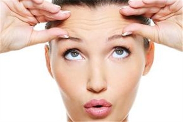 抬头纹怎么去除最有效男生,抬头纹怎么去除最有效