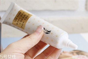 ahc面霜和科颜氏面霜哪个好,ahc哪款眼霜好用