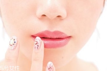 唇膏可以放冰箱吗,刚做好的唇膏要放冰箱吗