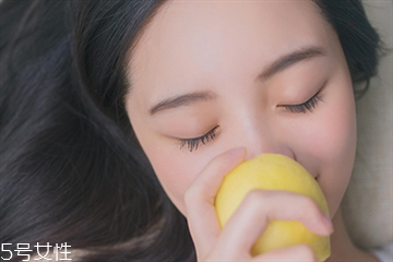 夏天皮肤需要补水吗?,冬天皮肤需要补水吗 夏天皮肤需要补水吗?,冬天皮肤需要补水吗