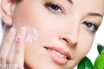 乳液擦多了好吗,可以直接擦乳液吗