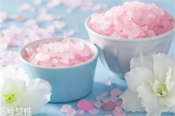 浴盐可以减肥吗,用盐洗澡可以减肥吗