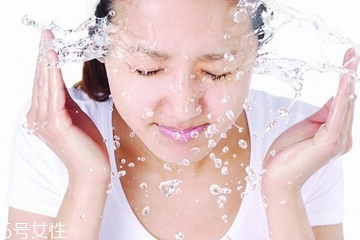 敏感肌肤能用面膜吗,敏感肌能不能敷面膜