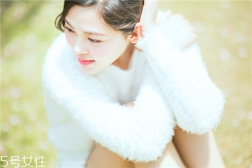 有鸡皮肤是缺什么维生素,鸡皮肤是缺少维生素a还是维生素b