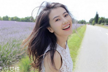 用去角质后脸上感觉刺痛咋回事,去角质之后脸有点刺痛