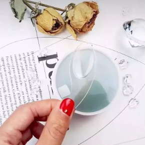 泰国uau眼膜怎么样,uau眼膜在泰国真相