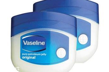 凡士林涂在牙齿上的作用,凡士林可以涂口腔吗