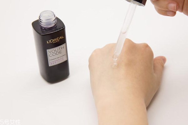 欧莱雅小黑瓶能用多久,欧莱雅小黑瓶一次几滴 欧莱雅小黑瓶能用多久,欧莱雅小黑瓶一次几滴