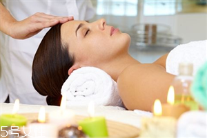头发做水疗有什么好处能用多久,头发做水疗的好处