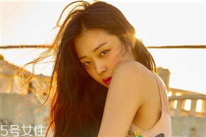 玻尿酸敏感肌肤能用吗,敏感肌能用玻尿酸护肤品吗?