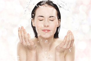 早上用热水洗脸好还是冷水好,早上起来用热水洗脸还是用冷水洗脸好 早上用热水洗脸好还是冷水好,早上起来用热水洗脸还是用冷水洗脸好