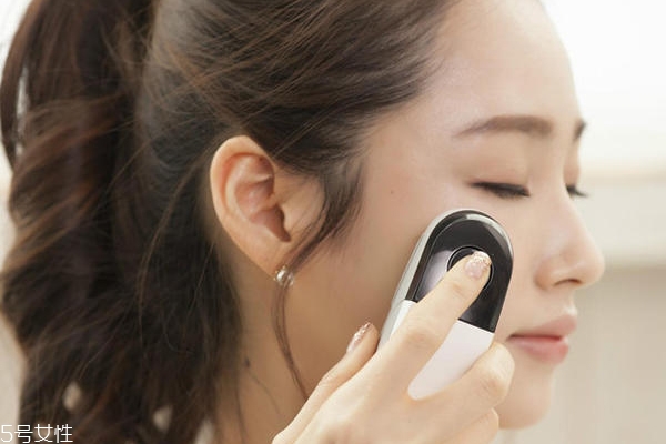 夏天用面霜会不会太油,面霜特别油怎么办