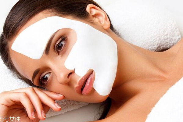 油性皮肤如何美白最快,什么油可以美白皮肤 油性皮肤如何美白最快,什么油可以美白皮肤