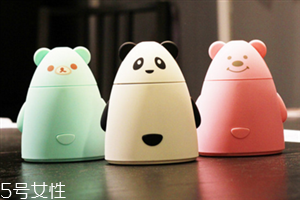 可以在加湿器里面放香水吗,香水可以放加湿器里加湿吗