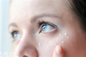 眼霜多大年纪用合适,多大年龄用眼霜