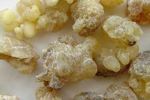 乳香纯露可以喝吗,口服乳香纯露的功效