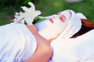 去角质后敷面膜好吗?,去完角质敷面膜好吗