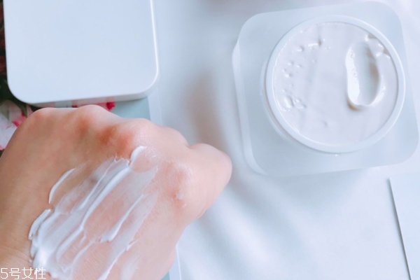 菲洛嘉晚霜,菲洛嘉美白面霜