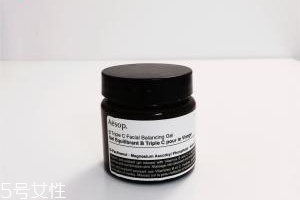 伊索b3c后还要用面霜吗 伊索b3c后还要用面霜吗