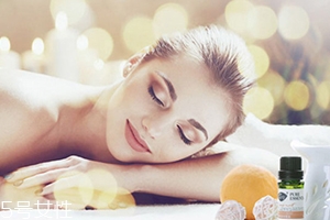 甜橙精油可以用在脸上吗,橙花精油怎么用在脸部