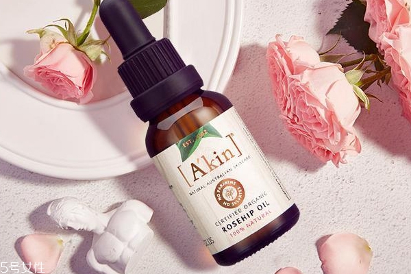 玫瑰果油可以护发吗,akin玫瑰果油使用方法