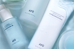 海蓝之谜醒肤水怎么用,什么牌子的爽肤水补水保湿效果好 海蓝之谜醒肤水怎么用,什么牌子的爽肤水补水保湿效果好