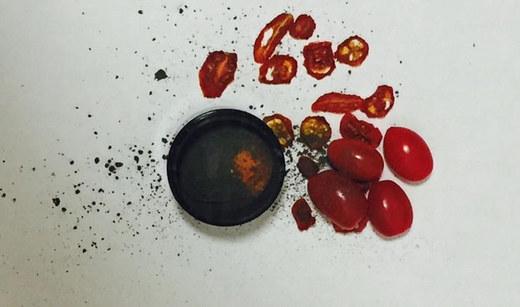 番茄面膜怎么做,活性炭面膜怎么用