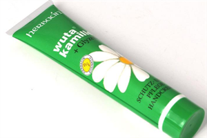 小甘菊护手霜有几种,小甘菊护手霜到底好不好用