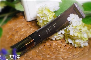 悦薇眼霜和pola眼霜哪个好用,pola眼霜和怡丽丝尔眼霜哪个好