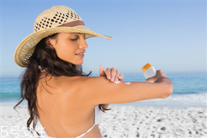 暴晒后可以敷面膜吗,面膜暴晒之后还能用吗 暴晒后可以敷面膜吗,面膜暴晒之后还能用吗