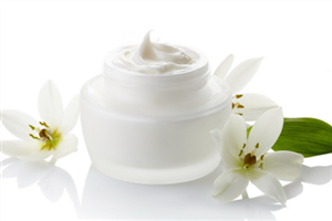 保湿面霜有什么作用,保湿霜的作用和功效