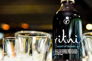 花青素和胶原蛋白的区别,叶黄素的功效和作用 花青素和胶原蛋白的区别,叶黄素的功效和作用