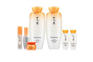 先用水乳还是芦荟胶,芦荟胶在水乳前使用还是水乳后使用 先用水乳还是芦荟胶,芦荟胶在水乳前使用还是水乳后使用