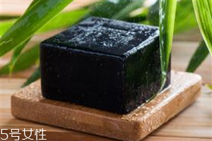 竹炭皂去黑头有效吗,竹炭去黑头使用方法
