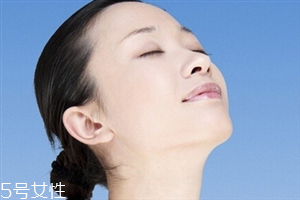 怎么去黑头效果好,怎样去黑头最有效果