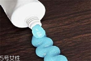 牙膏可以去黑头吗?,牙膏去痘痘有效果吗