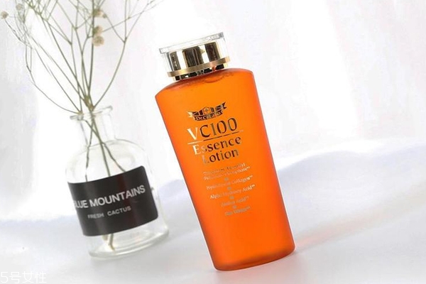 毛孔粗大用什么水比较好,毛孔粗大怎么样化妆