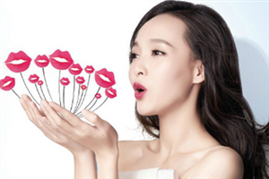 精华液跟乳液先用哪个,精华乳液和精华原液哪个先用