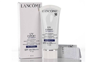 安耐晒跟兰蔻的防晒霜对比,兰蔻和安耐晒哪款防晒好