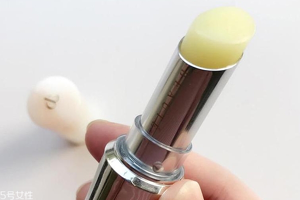 cpb润唇膏好用吗,cpb唇部精华 怎么样