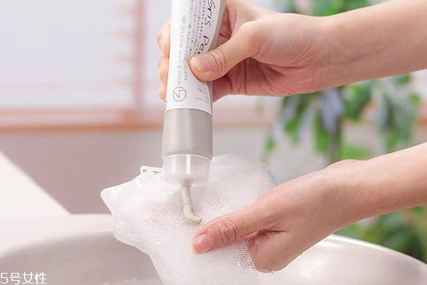 guerlainparis是什么牌子,legris什么品牌