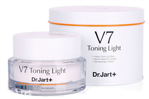 韩国v7素颜霜有危害吗,韩国v7素颜霜多少钱一瓶