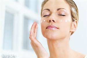 什么品牌素颜霜最好用,什么牌子的素颜霜好用不假白 什么品牌素颜霜最好用,什么牌子的素颜霜好用不假白