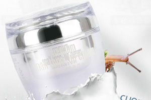 蜗牛霜和马油哪个好用,好的蜗牛霜应该是什么样的