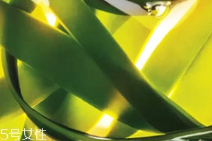 曲酸可以白天用吗,曲酸用多久有效果 曲酸可以白天用吗,曲酸用多久有效果