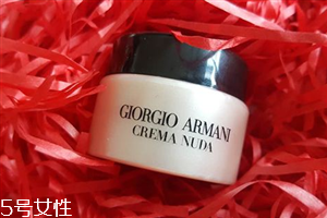 素颜霜防水吗,素颜霜防水防汗