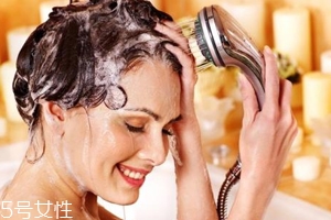 洗发水能当沐浴露用吗,洗发露能当沐浴露一样洗澡吗