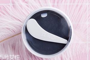 清洁面膜可以洗澡敷吗?,洗澡能敷清洁面膜吗